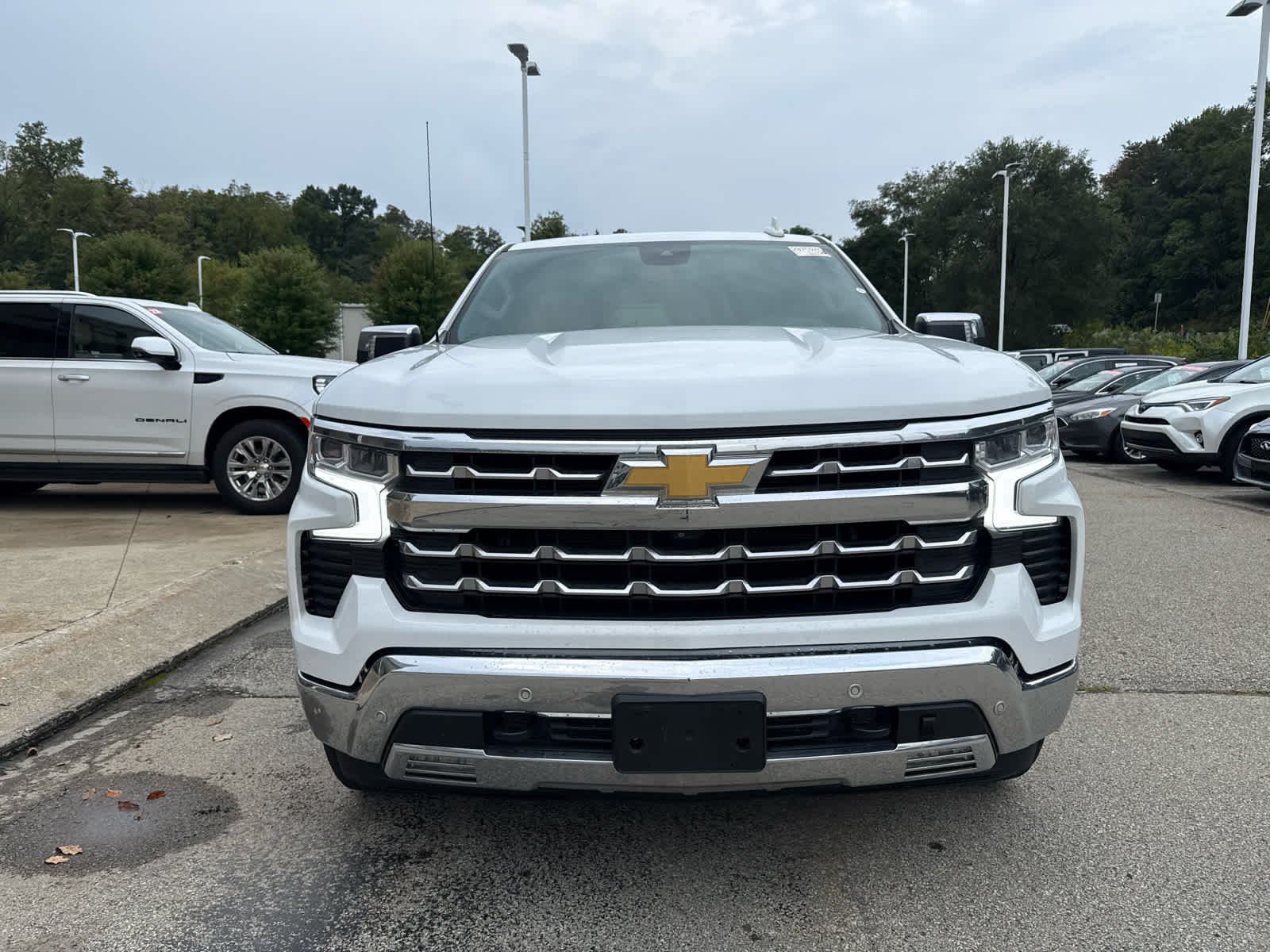 chevrolet silverado 1500 2023 3GCUDGED2PG317780 image chevrolet silverado 1500 2023 3GCUDGED2PG317780 image